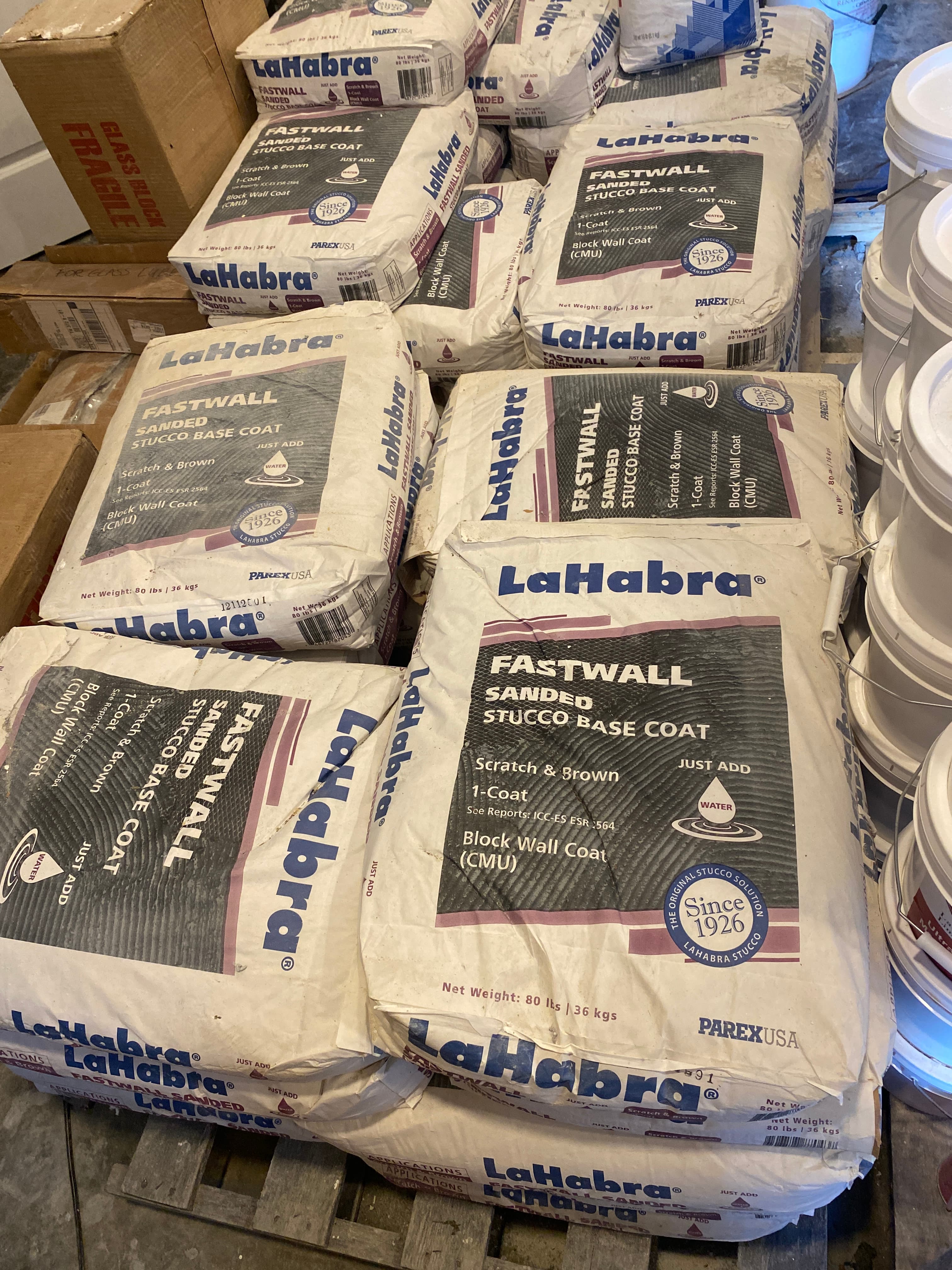 37 bolsas - LaHabra FastWall base de estuco lijada de una capa (80 lb) 2