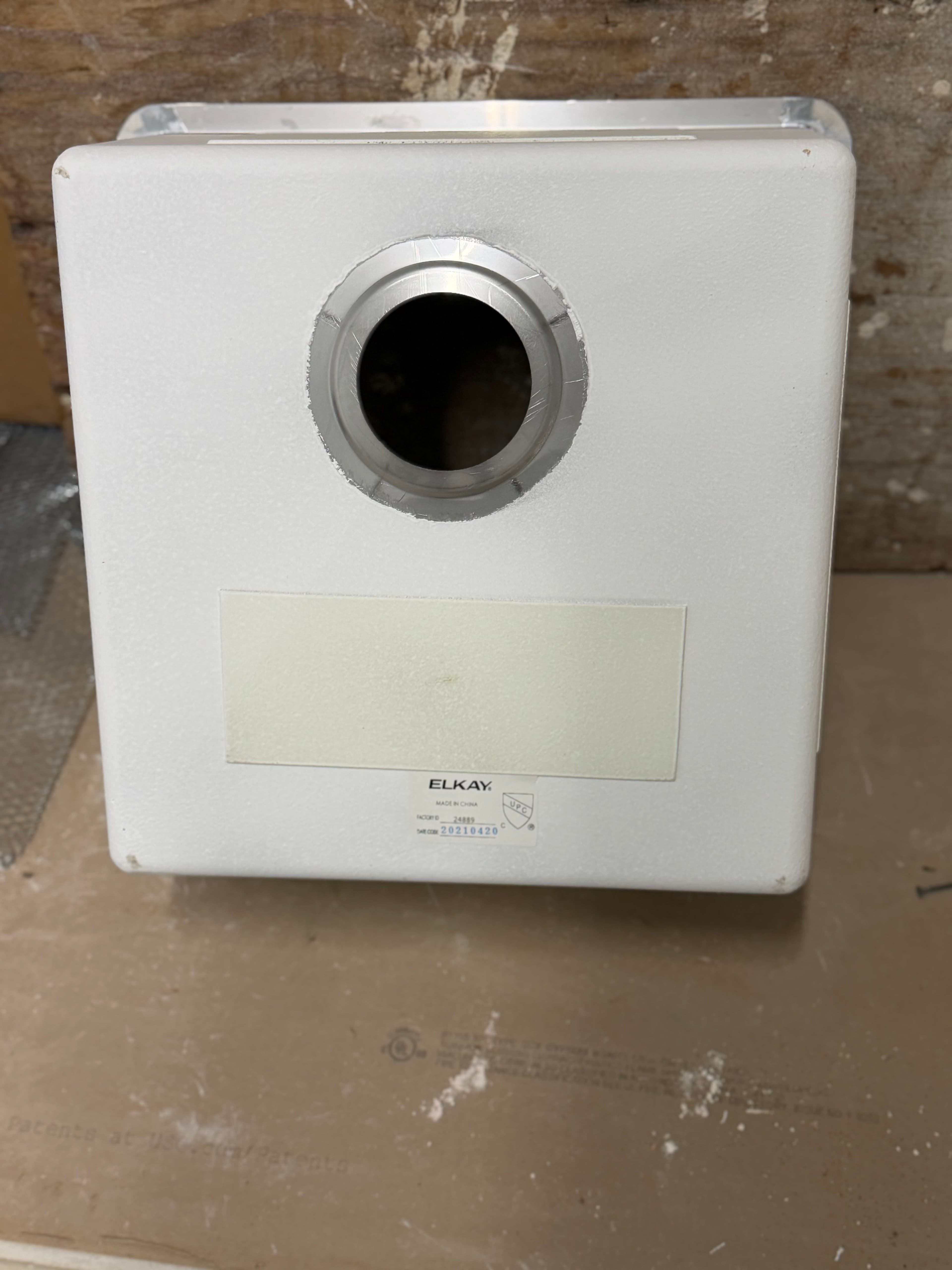 SS Elkay Undermount Sink 2