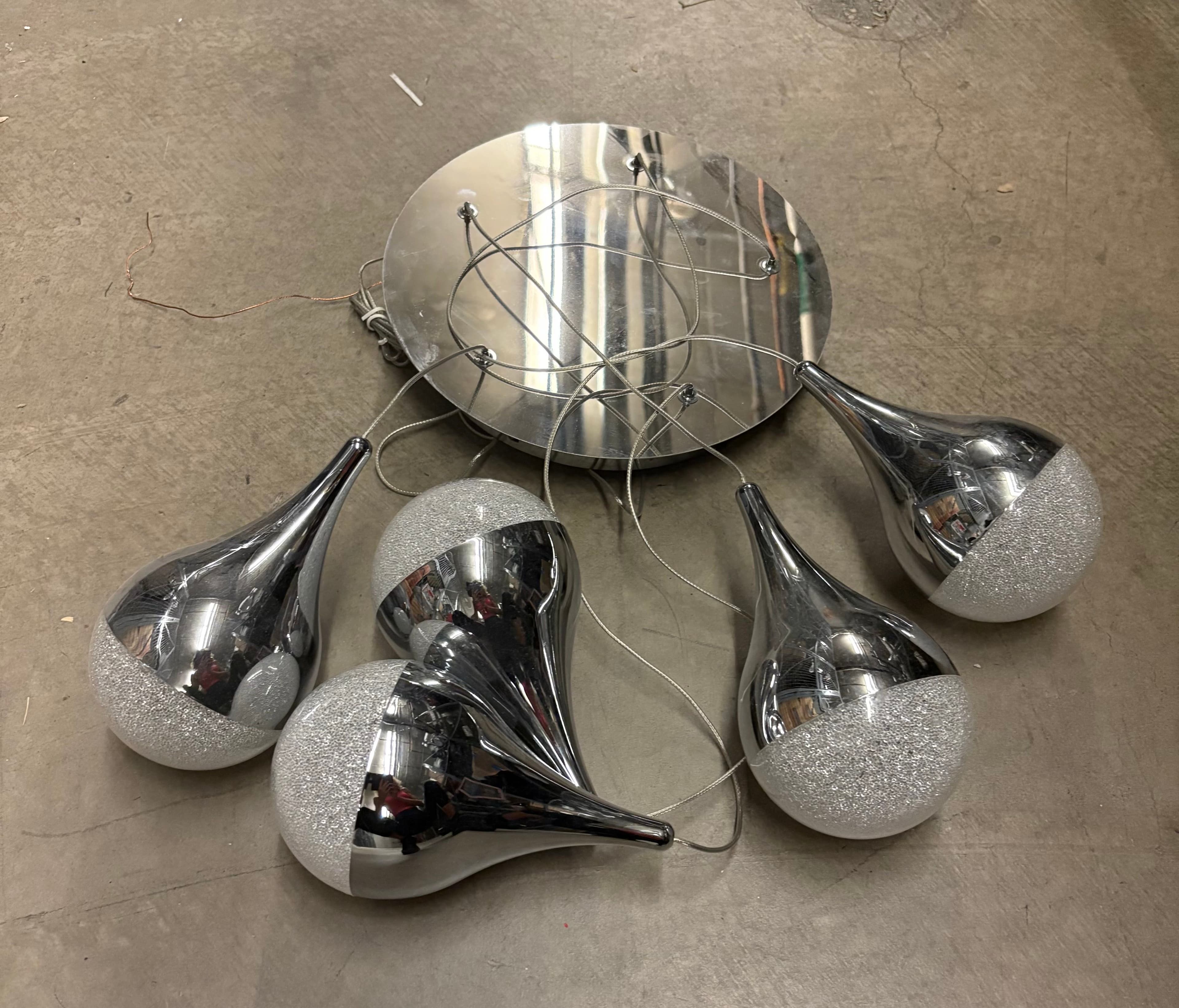 Contractor Bundle-5 Light Fixtures $95 or best offer!