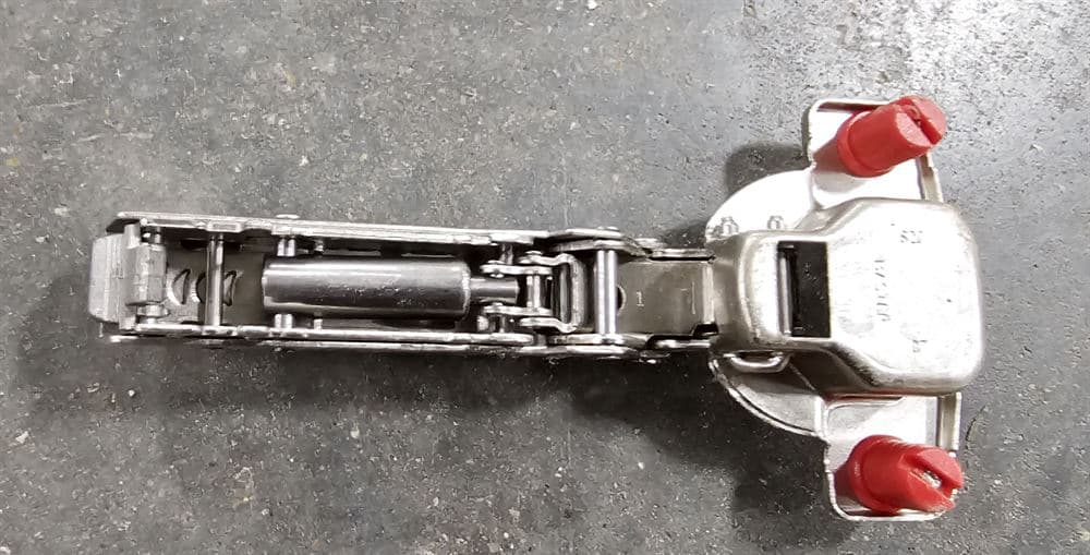 NEW Soft Close Concealed Cabinet Hinges | Master | Plant Closure Surplus | 100K+ PCS 3