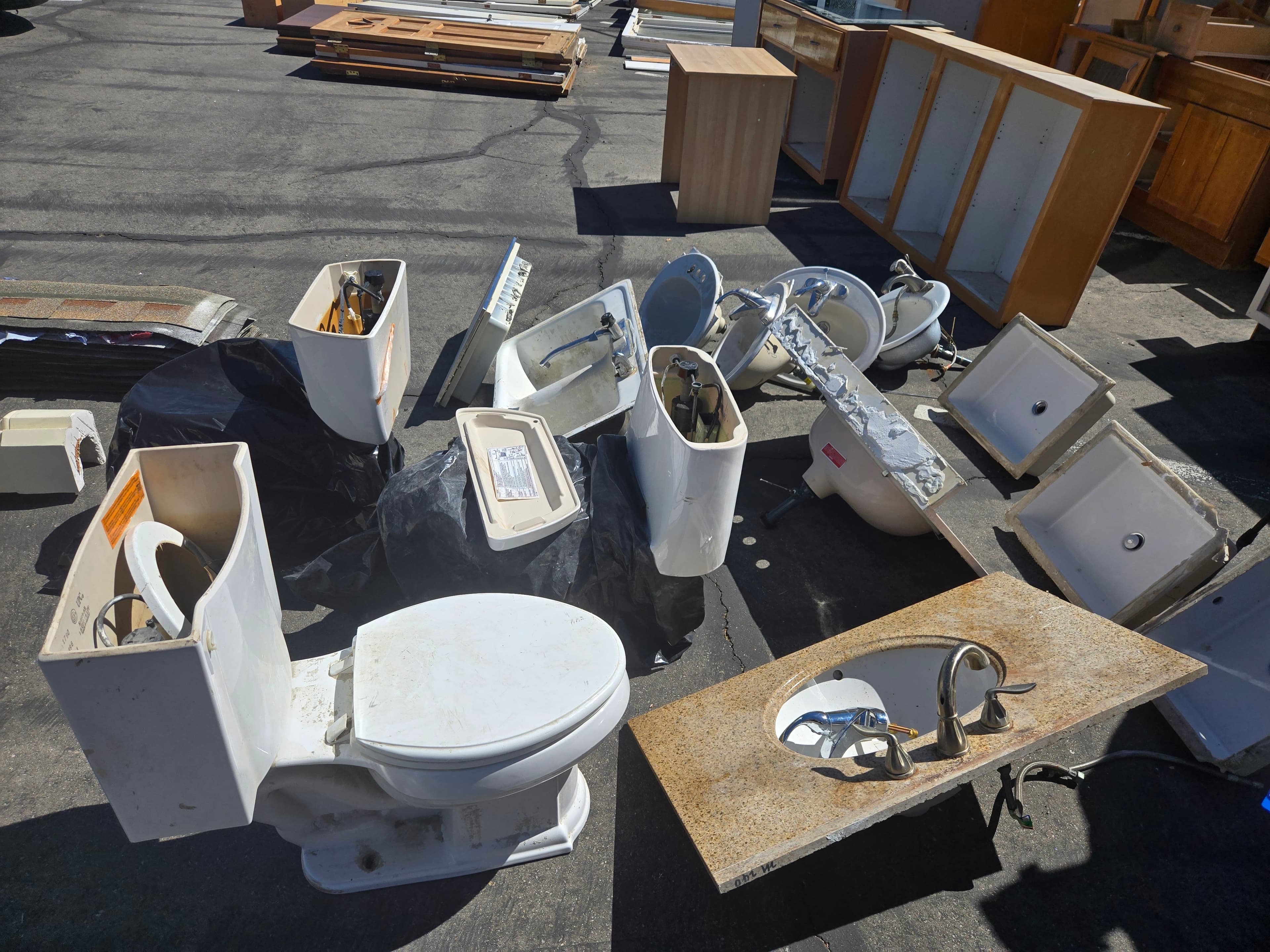 BUILDING & CONSTRUCTION MATERIALS - Items for FREE and FOR SALE 4