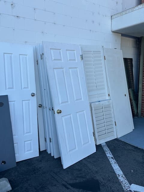 BUILDING & CONSTRUCTION MATERIALS - Items for FREE and FOR SALE 6