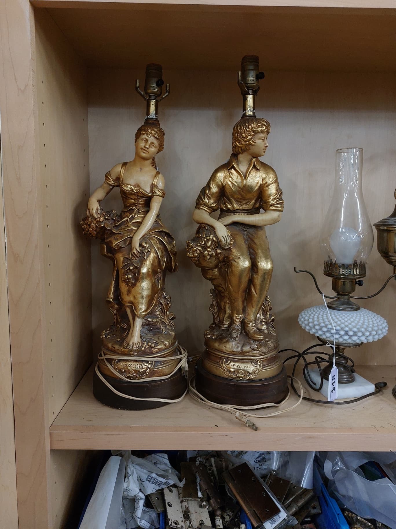 Les Cerises Antique Lamps 4